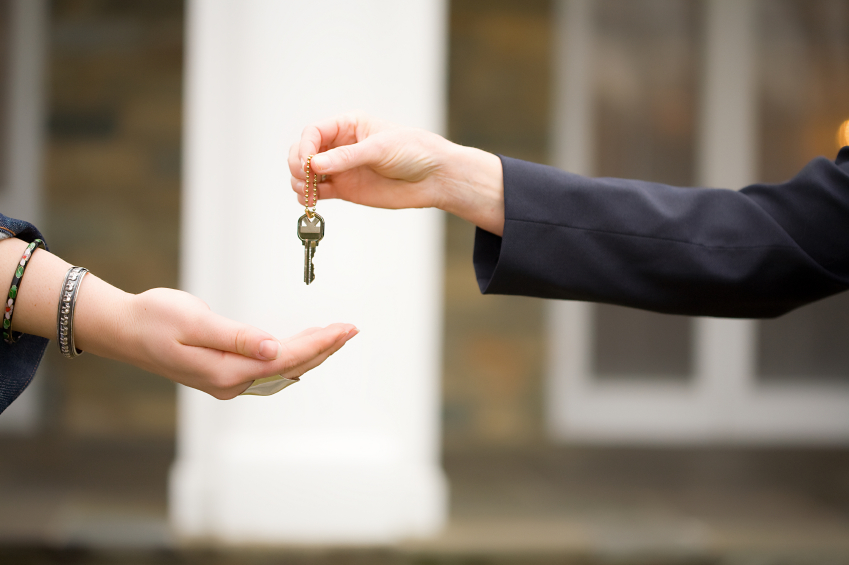 Someone hand over a house key