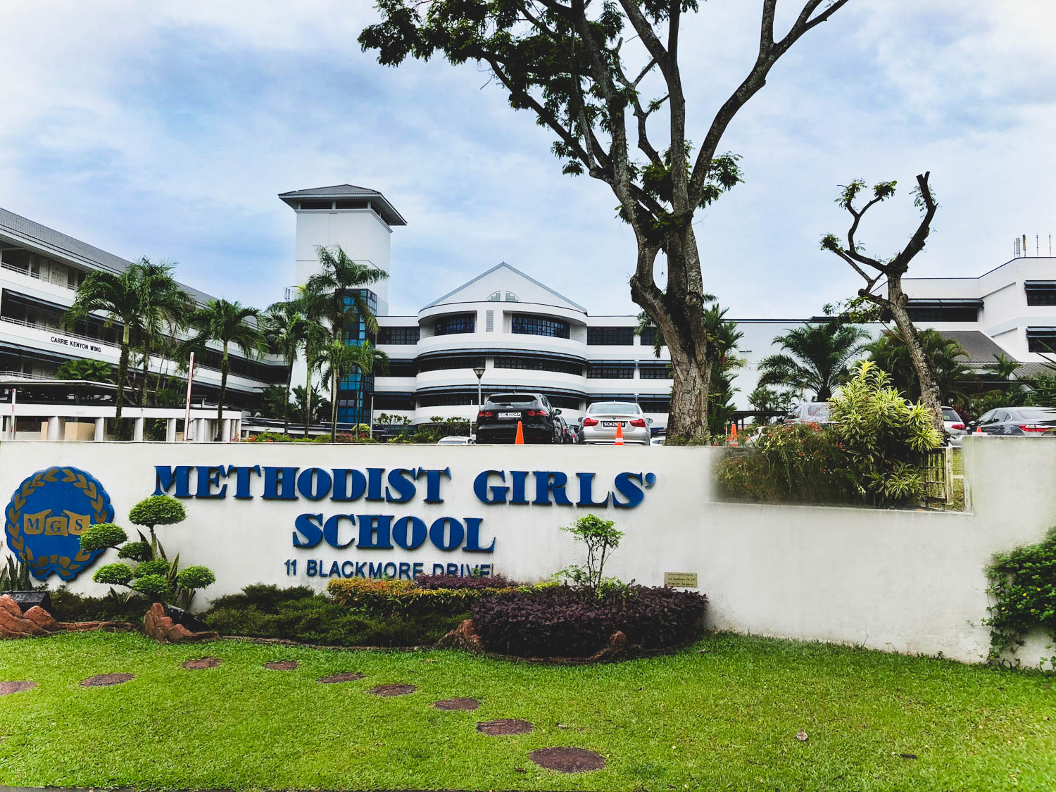 Mayfair Modern is located 1km away from Methodist Girls' School