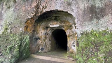 Goa Jepang Bandung