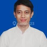  Ahmad Hadi Suprapto