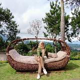 NADYA SYARLIE NADYA SYARLIE