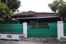 rumah di benteng makasar tangerang