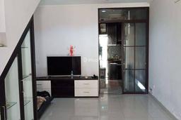 Rumah di Green Lake City , Cluster East Asia 4x15 , Semi Furnish , Hrg: 1.25M ,SHM ,  Green Lake City , Jakarta Barat