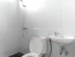 Rumah Amerika Green Lake City, 8x18, Semi Furnished, SHM, 2.950M