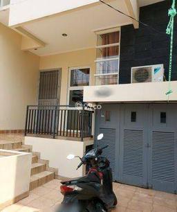 Rumah 2 lantai, Minimalis, Sunter