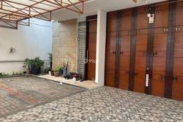 Rumah Bagus di Jl. Lebak Bulus Jakarta Selatan