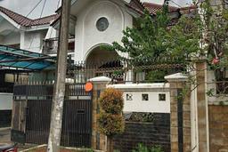 RUMAH DI KAV DKI JAKARTA BARAT