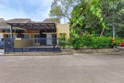 RUMAH HOOK DI BEVERLY PARK BATAM CENTER, LUAS TANAH BESAR