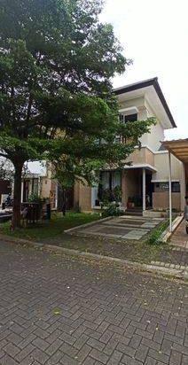 TERMURAHHHH DI ILUSTRIA, LOKASI tengah kota luas 160 m di BSD Rumah Bagus SHM
