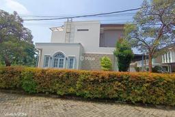 DiSewakan Rumah Bagus Full Furnished Dekat Komplek Pemda Jatiasih