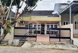 Rumah di Puri Anjasmoro , Semarang Lz Tt 4207