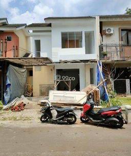 RUMAH BARU, 2 LANTAI, CLUSTER NEO CATALONIA BSD, BAGUS, RAPI, SIAP HUNI
