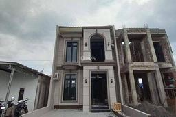 Rumah Desain Bagus Siap Huni Dekat Gembira Loka Zoo