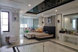 Rumah Mewah Pantai Indah Kapuk Medit Boulevard 270m2