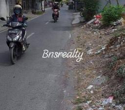 Tanah 18are hrg 1M/are nego di jalan utama brawa