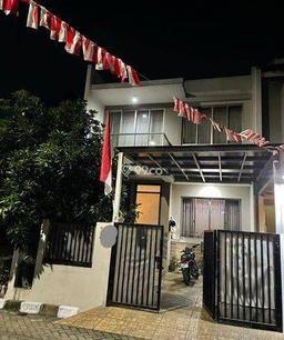 Disewakan Rumah Bagus di Cluster Galaxi Bekasi 