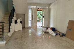 Rumah Murah Bonus Kitchen set Di Cluster Maple Summarecon Bekasi