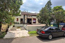 Rumah Bukit Nirwana Raya dekat Superindo dan Sekolah Tunas Harapan