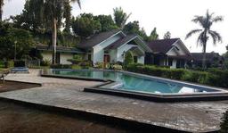 Rumah 2 Lantai Bagus Semi Furnished Sertifikat Hak Milik