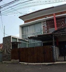 rumah modern jl. pariwisata Pasteur
