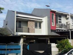 Rumah di Taman Surya Uk.6x16 Full Bangunan,SHM , PAM , Taman Surya , Jakarta Barat