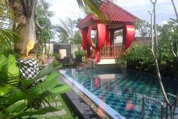 Hotel + Restoran + 3 Swim Pool Sewon, OMSET 2M-an Parangtritis