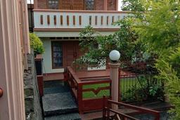Villa nyaman  babus
