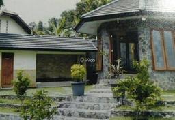 Rumah 2 Lantai Bagus Semi Furnished Sertifikat Hak Milik