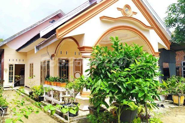 Rumah Siap Huni Luas Tanah 430 m2 Lokasi Bagan Pete Kota Jambi