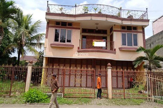 Rumah 2,5lt dekat soekarno hatta dekat polda sebelum cibiru