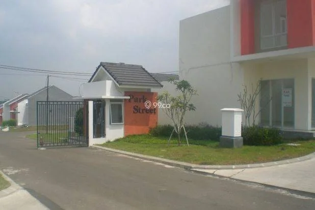 DISEWAKAN Ruko 2 lantai Park Street B-15/180- CITRA MAJA RAYA