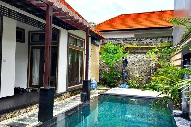 VILLA PRIVATE POOL DI KEROBOKAN