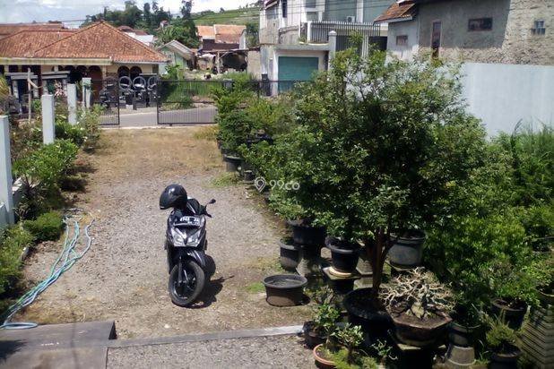 Rumah Baru, Halaman Luas - Harga Nego