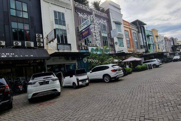 Ruko Gandeng 4 Komplek Cemara Asri ( Boulevard Timur )
