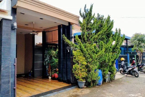 BU CEPAT rumah cantik di dekat pintu tol cileunyi bandung