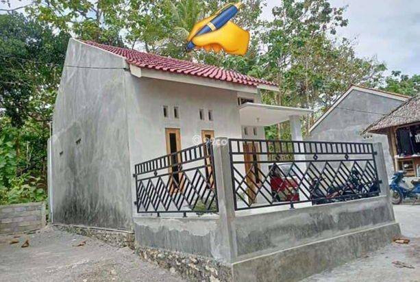 Rumah siap huni dekat fasum dan fasos