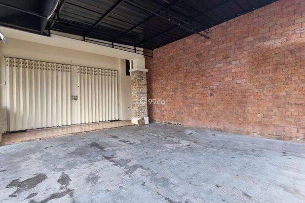 Ruko 3 lantai strategis solo 5 menit dari pasar Gedhe solo
