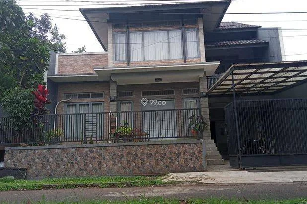 Rumah Mewah dalam komplek Cimindi, Cimahi Utara dekat pasteur dan Kampus UPI