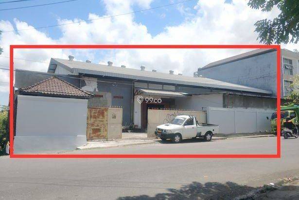 Ay Gudang Besar Kawasan Perdagangan Dan Jasa Dekat Denpasar Barat