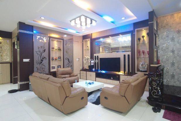 Villa di Komplek Cemara Asri ( Jl. Merpati )