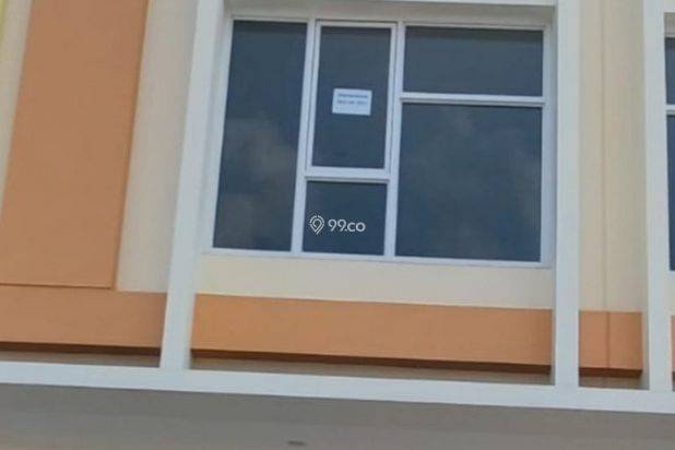 Disewakan Ruko 3 lantai , seberang ruko Sorrento, Tangerang
