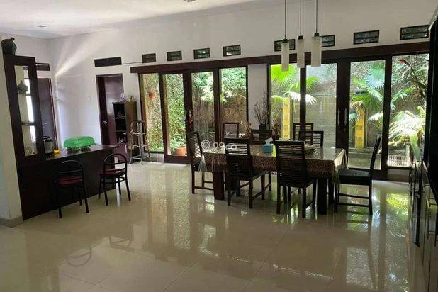 Rumah Nyaman Besar Dalam Komplek Bumi Prima Cimahi Utara