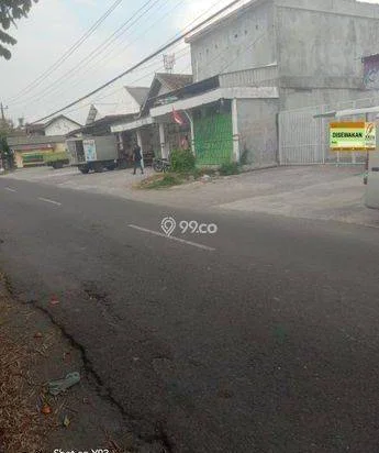 Gudang di Maguwo Karang Janbe Banguntapan Yogyakarta 400 m