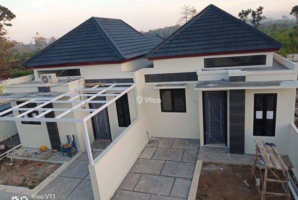 Rumah Cantik Harga Murah Dekat Hotel Santika Wonosari