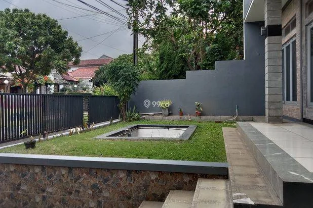 Rumah Mewah dalam komplek Cimindi, Cimahi Utara dekat pasteur dan Kampus UPI