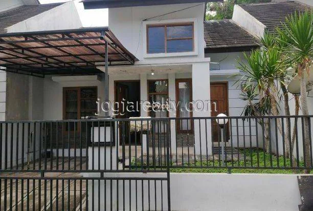 Rumah di Sorowajan Baru Banguntapan Yogyakarta Bagus