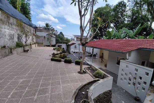 Rumah Cantik 6 Kamar Tidur Hanya 20 Menit Ke Pusat Ubud