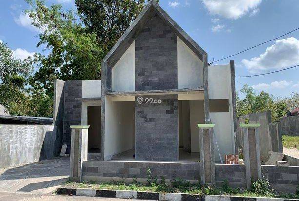 Rumah Di Gunungkidul Dengan One Gate System Dan Security 24 Jam