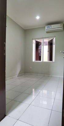 Cluster Serenade Lake Gading Serpong Rumah Tepi Danau Rumah Sewa
