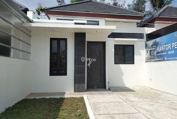Rumah Cantik Harga Murah Dekat Hotel Santika Wonosari